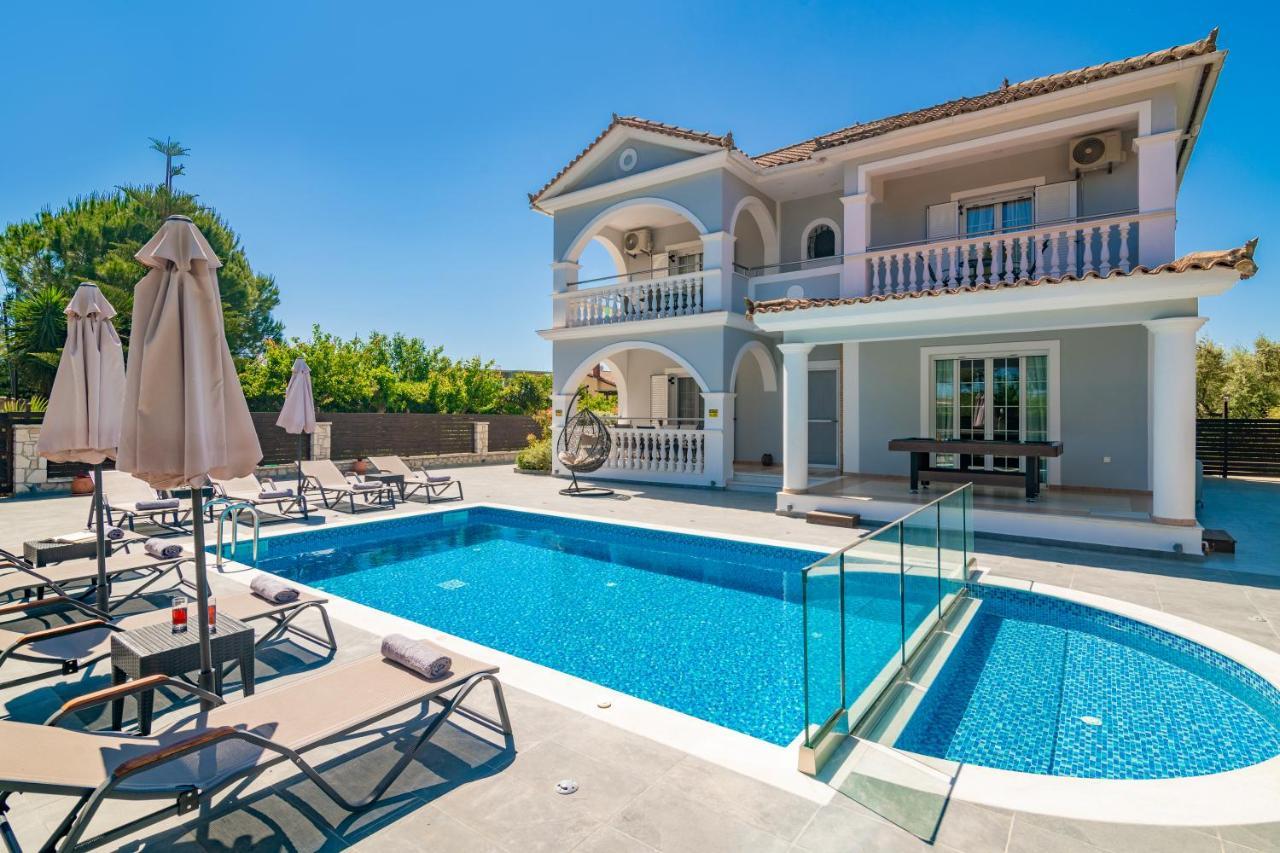 Luxury Villa Vanato & Pool Koukounariá Dış mekan fotoğraf