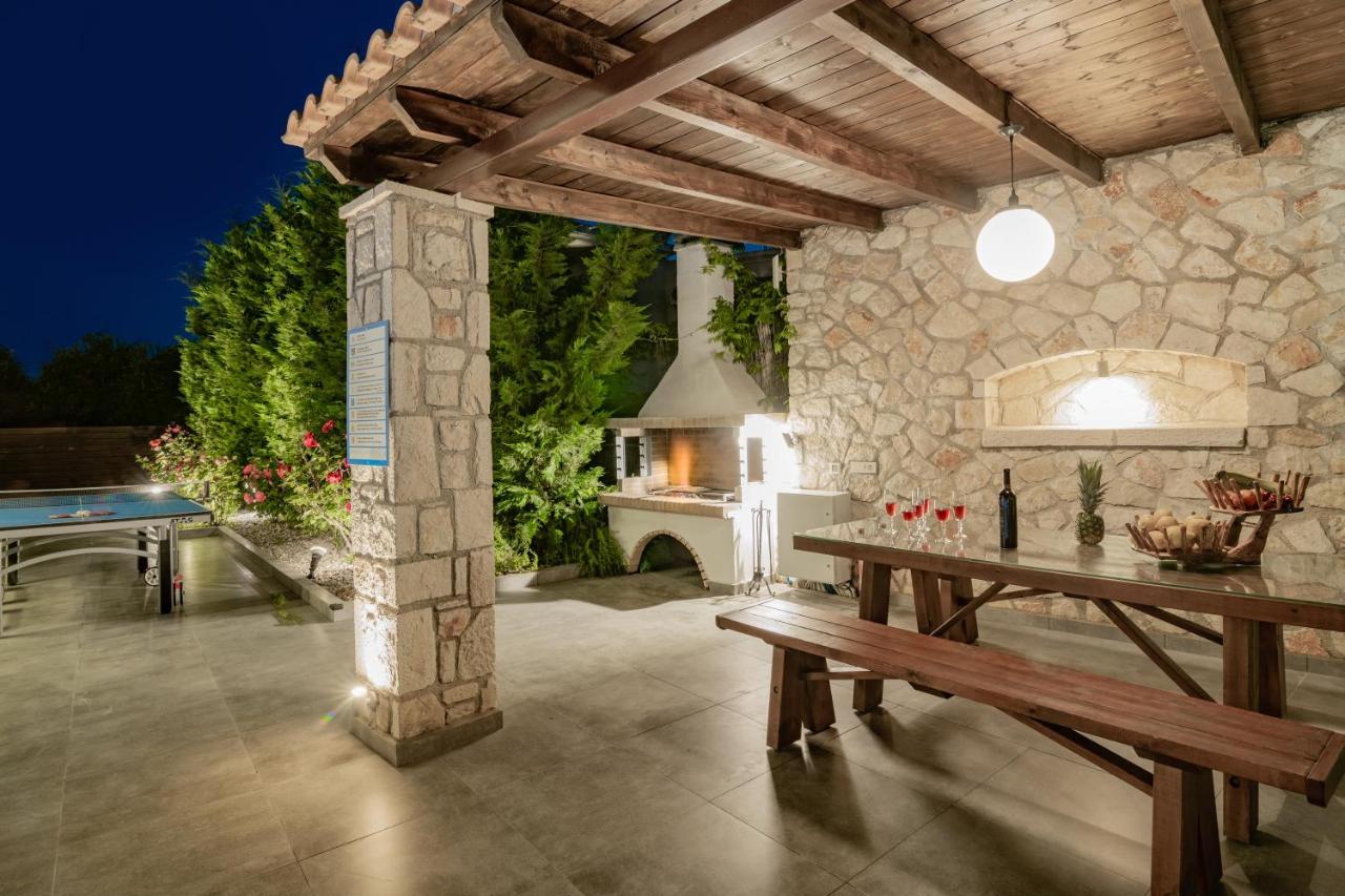 Luxury Villa Vanato & Pool Koukounariá Dış mekan fotoğraf